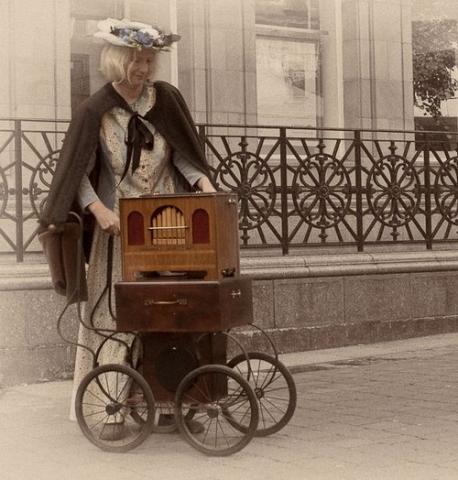 Barrel organ sepia picture